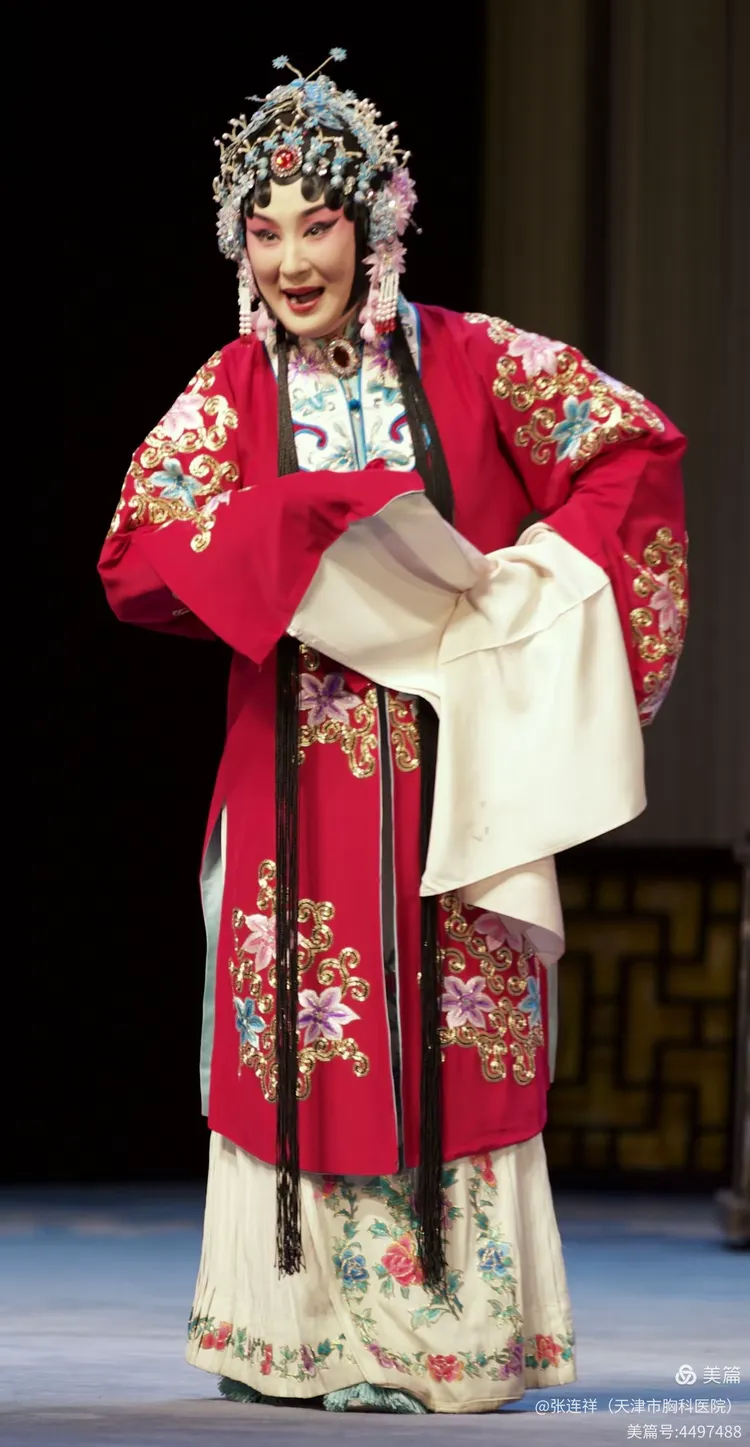 吕洋的京剧"六月雪"